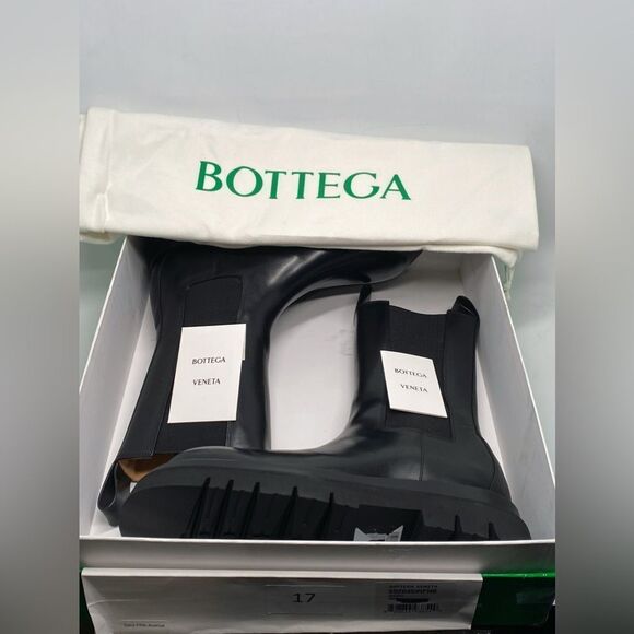 Bottega Veneta Lug Sole Leather Chelsea Boots size 40 - Picture 14 of 16
